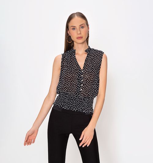 Blouse with ruched waistband