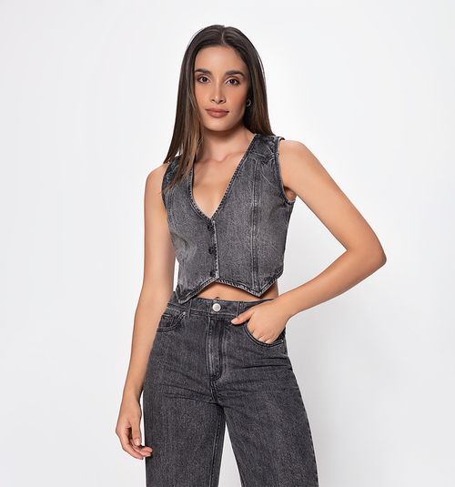 SHORT VEST WITH GRAY CUTS