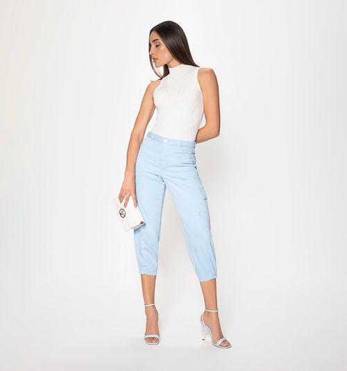SLEEVELESS TURTLENECK BLOUSE IN RIB