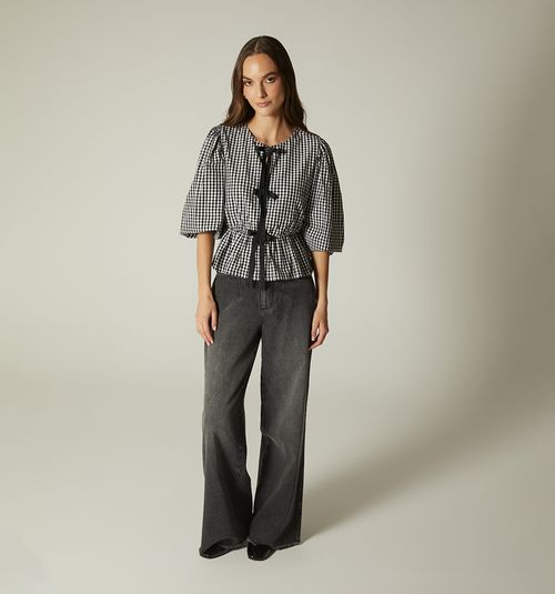 BLOUSE WITH STRAPS IN THE FRONT