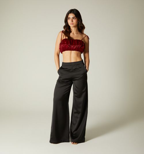 KNOTTED STRAP DRAPED FRONT CROP TOP