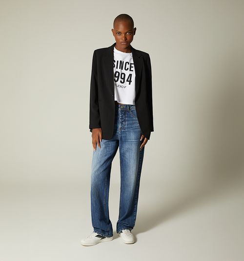 STRAIGHT LEG JEAN, HIGH WAIST, FIVE POCKETS