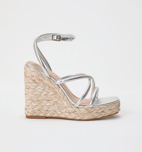 PLATFORM SANDAL WITH STRAP UPPER