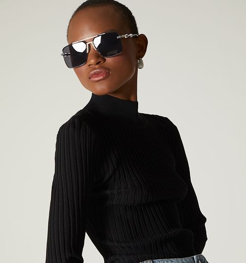 LONG SLEEVE KNITTED SWEATER