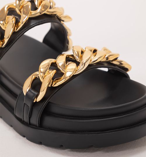 FLAT SANDAL WITH CHAIN C DETAIL