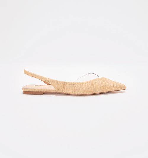 CLOSED SHOE BALLET WITH ORGANIC APPEARANCE