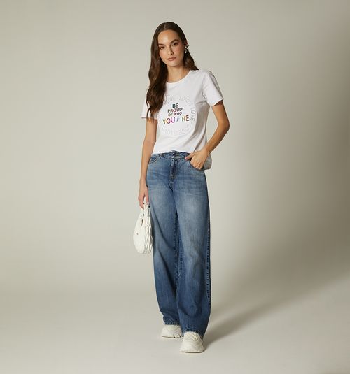 STRAIGHT LEG JEANS MID RISE, FIVE POCKETS