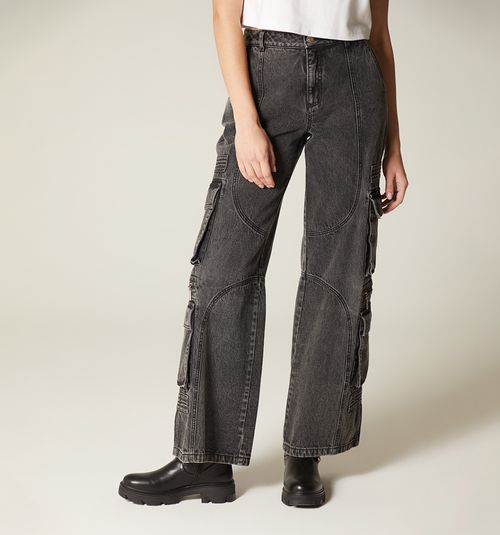 STRAIGHT LEG JEAN, HIGH WAIST, POCKETS CA