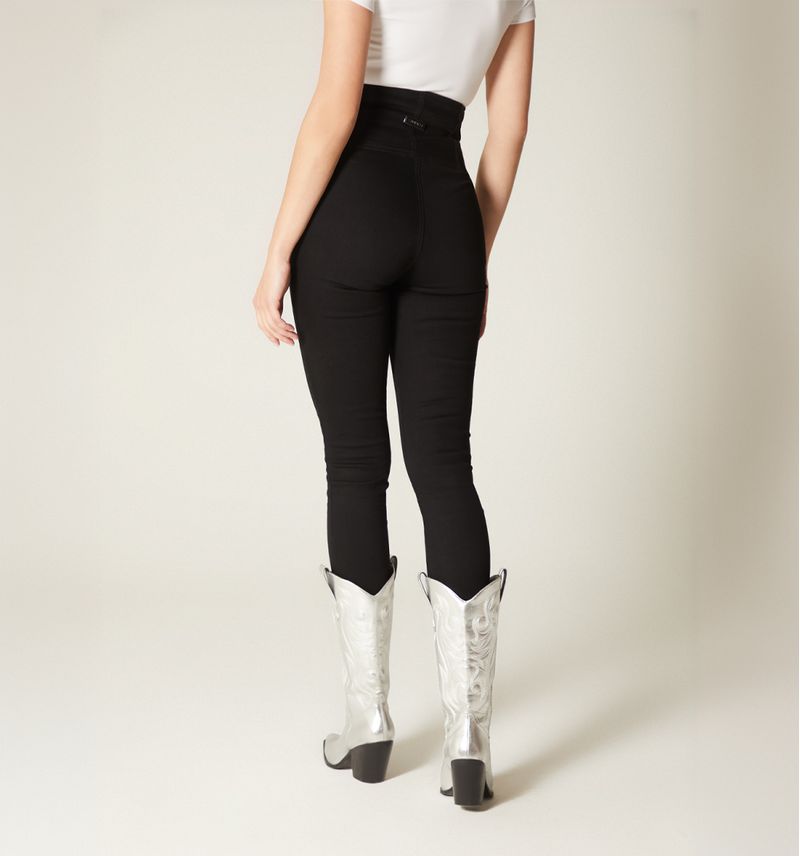 Newfits-NEGRO-S740623-4