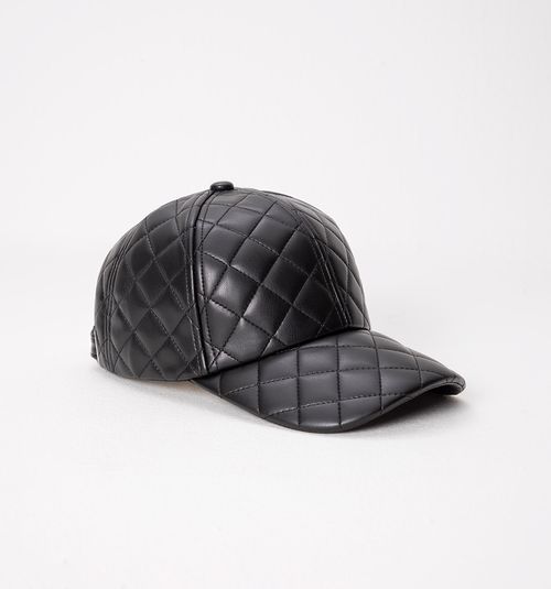 QUILTED PU CAP