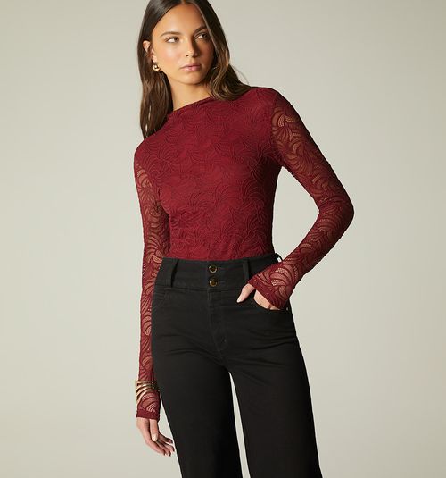 SHORT SLEEVE BODY WITH DEEP NECKLINE