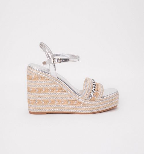 PLATFORM SANDAL MATERIAL COMBINATION