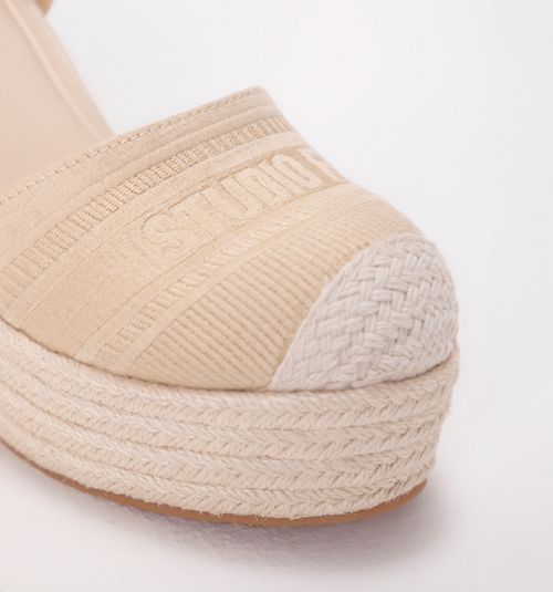 Platform Sandal with Unicol Upper