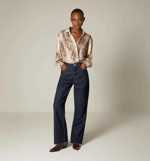 LONG SLEEVE BODY WITH CROSSOVER FRONT