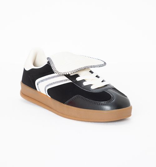 RETRO SPORTS SNEAKER