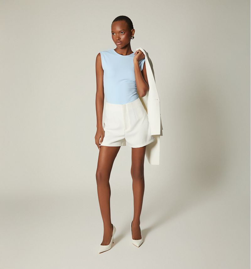 SHORT-NATURAL-S104402-1