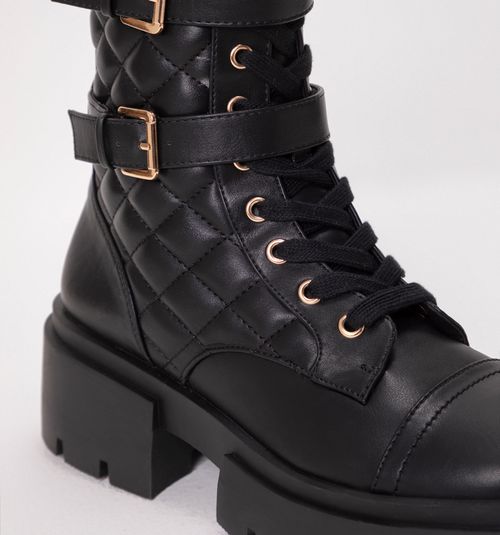 QUILTED ANKLE BOOT WITH BUCKLES