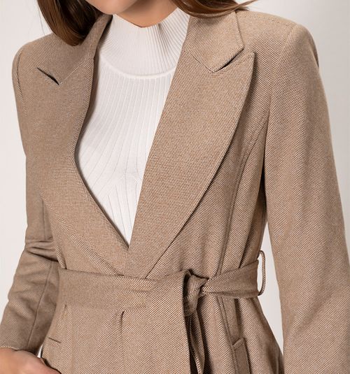 COAT IN WOOL WITH POCKETS