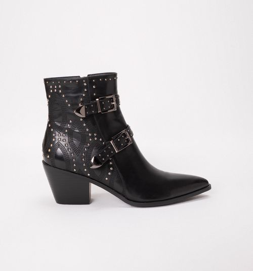 Western Boot with Studs