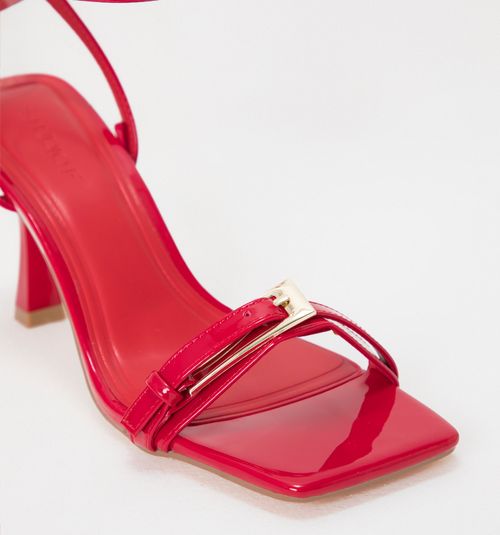 HEEL SANDAL WITH STRAPS AND CAPELLA HARDWARE