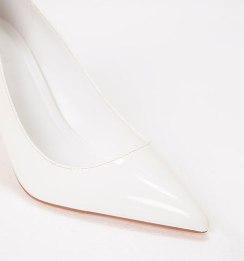 CLOSED STILETTO SHOE