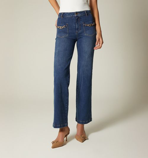 STRAIGHT LEG JEAN WITH PATCH POCKETS AND HARDWARE