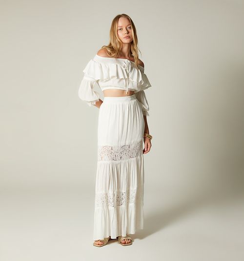 OFF-THE-SHOULDER BLOUSE