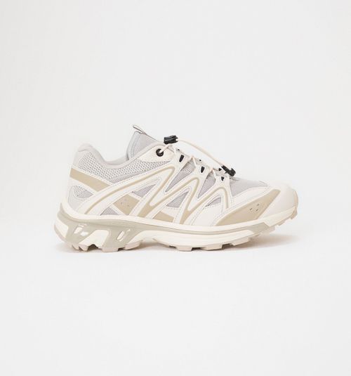 SPORTS SNEAKER