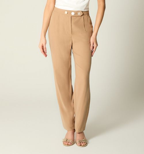 PANTS WITH FRONT CREASE AND WAISTBAND WITH 3 BUTTONS