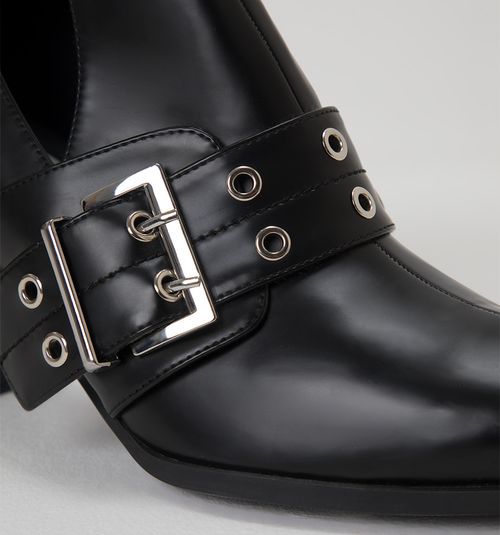 CUTOUT BOOT WITH STRAP DETAILS