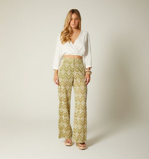 CROSSOVER BLOUSE THREE-QUARTER SLEEVE