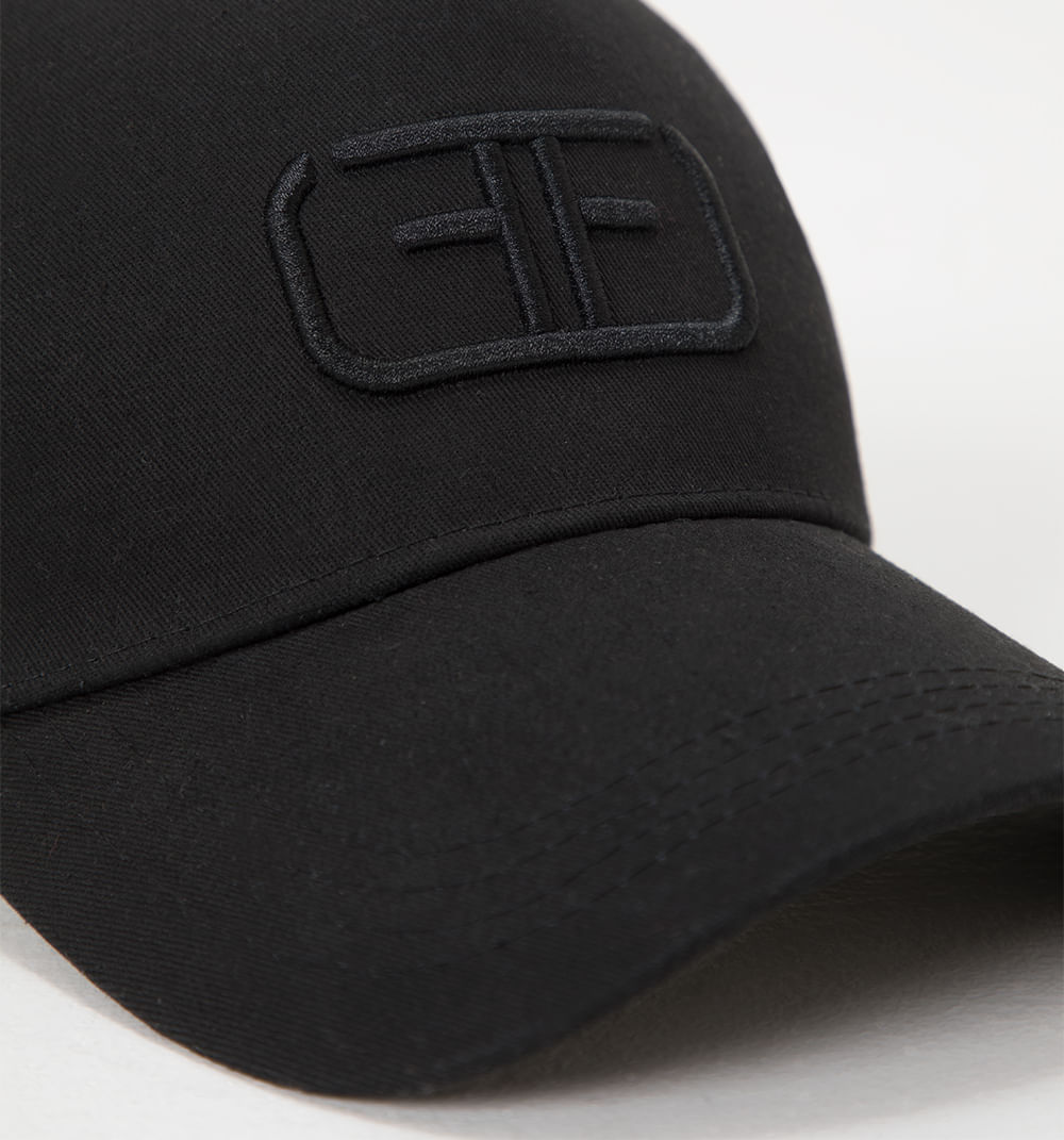 CAP WITH LOGO AND MESH