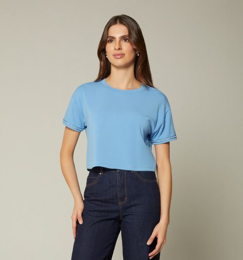 CROP T-SHIRT WITH DETAIL ON SLEEVE
