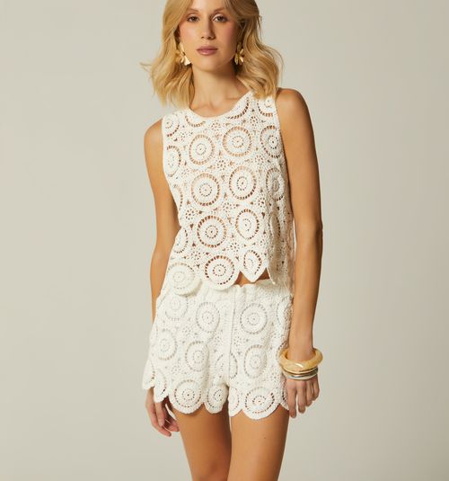 SLEEVELESS CROCHET BLOUSE