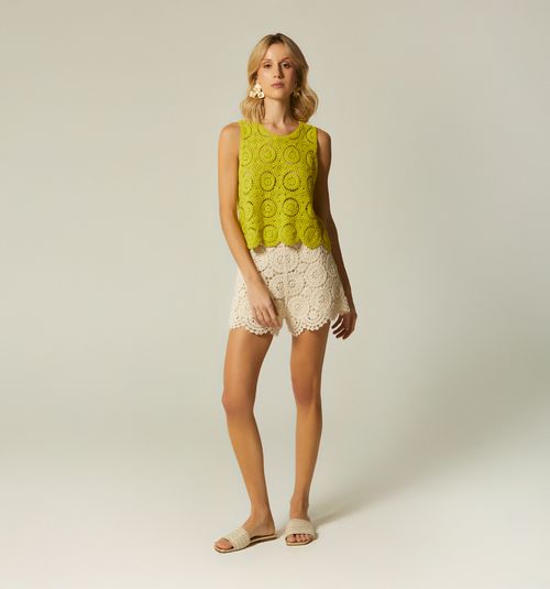 SLEEVELESS CROCHET BLOUSE