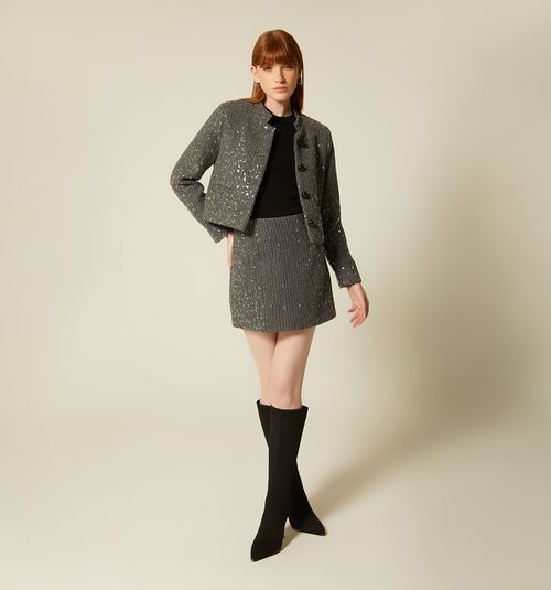 SHORT SKIRT WITH SEQUIN APPLIQUES