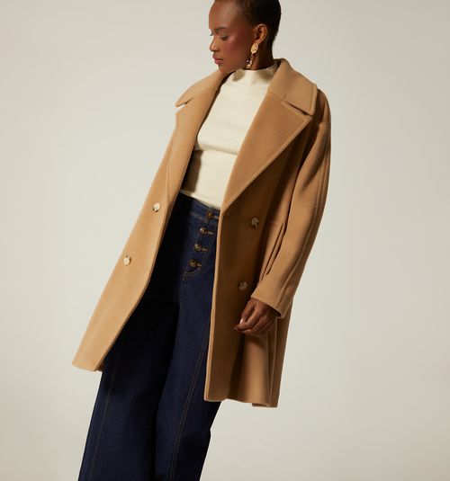 COAT WITH FRONT POCKETS