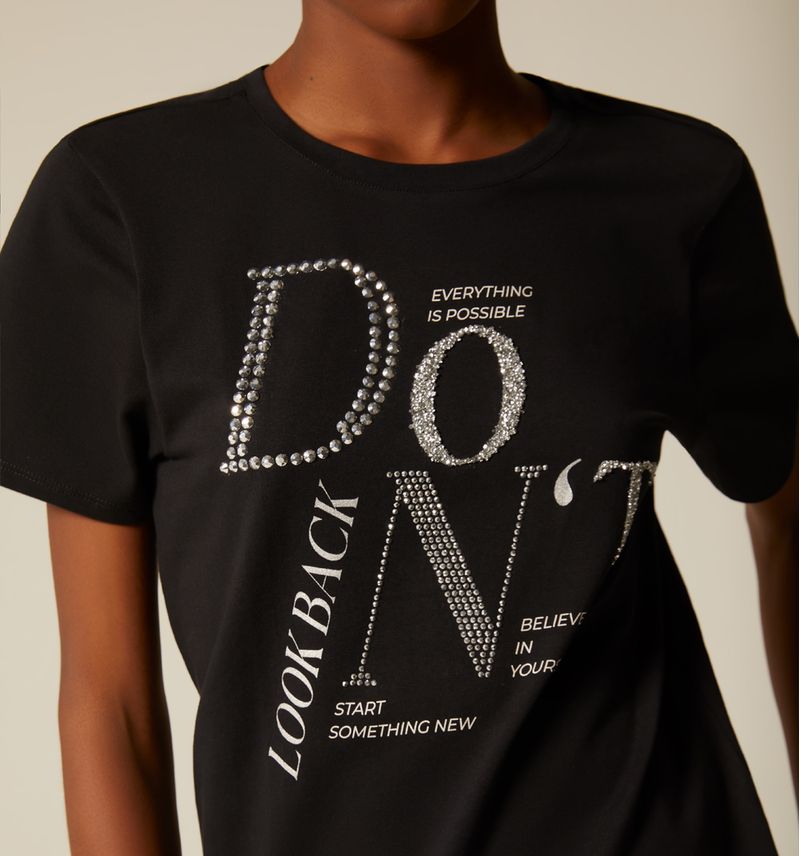 CAMISETAS-NEGRO-S600424-5