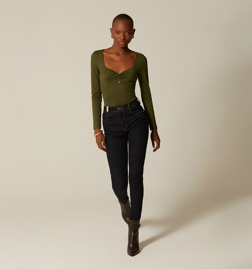 HIGH WAIST SKINNY JEAN WITH PLAQUE ON LOOP