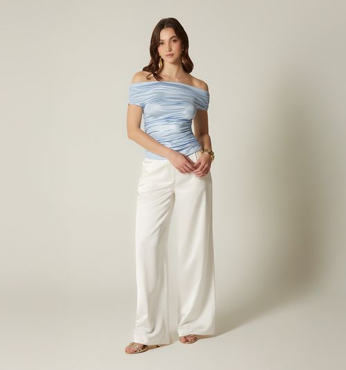 Off-shoulder blouse with continuous sleeves