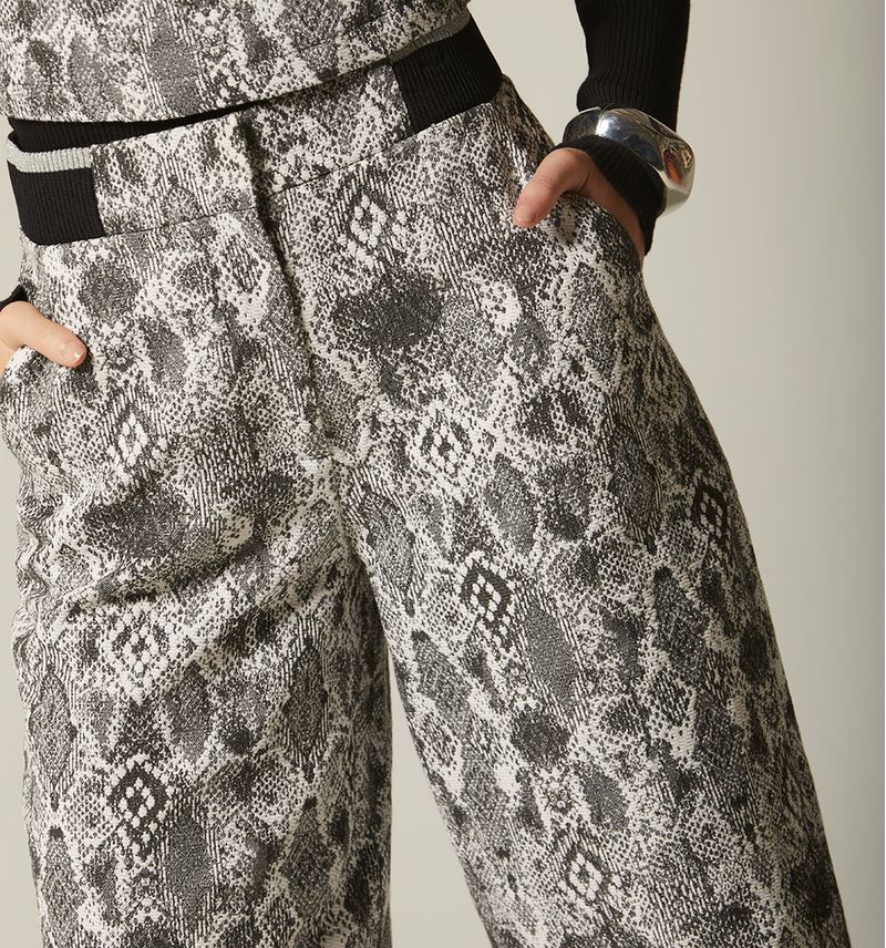 PANTALON-NEGRO-S028801A-2