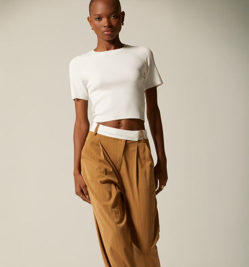 SHORT SLEEVE ROUND NECK BLOUSE