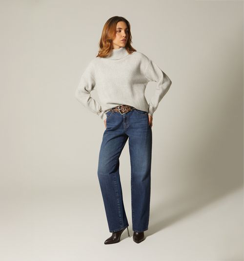 TURTLENECK KNITTED SWEATER